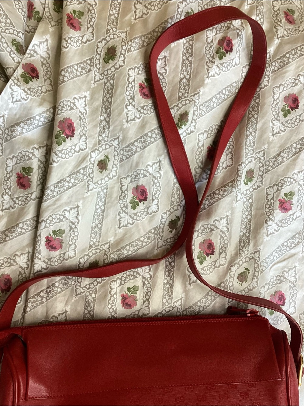 Vintage Gucci Micro-Monogram Red Leather Half-Moon Crossbody Shoulder Bag EUC - Picture 9 of 16